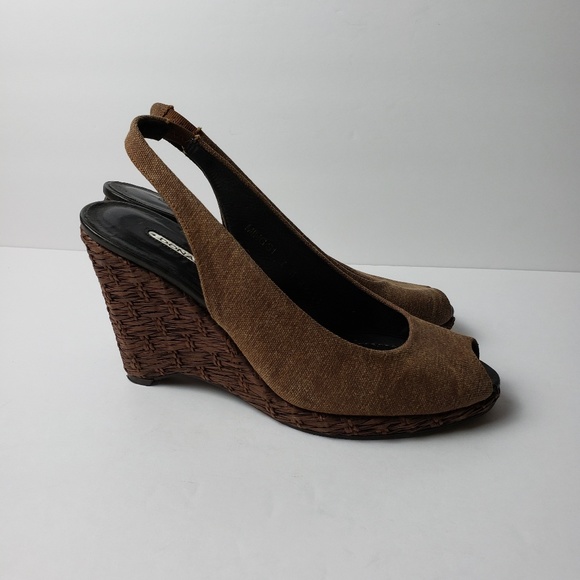 COPY - 403 Donald Pliner Ming Wedges brown canvas 7M - Picture 4 of 8